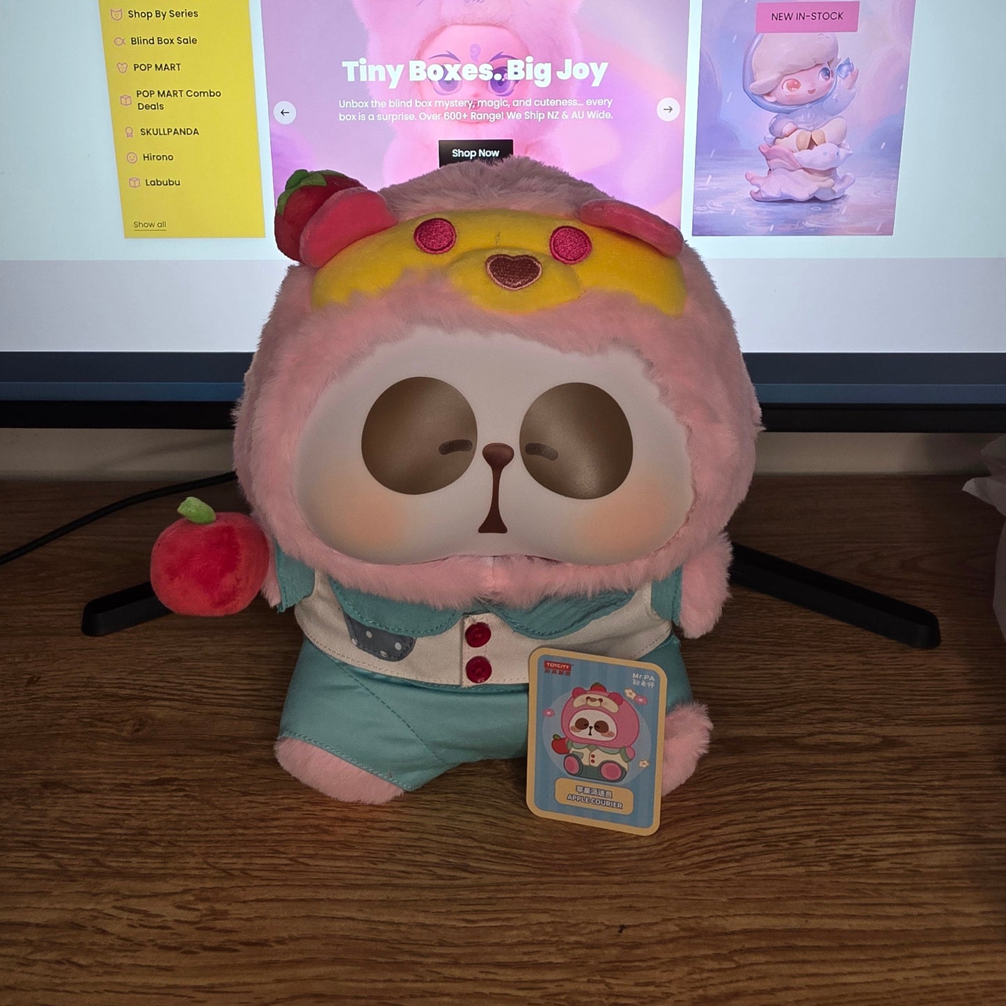 Confirmed MR.PA Animal’s After-school Diaries 400% Apple Courier Plush (Open)