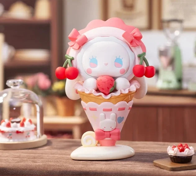 EMMA – Secret Forest Coffee Shop Series Blind Box Figure