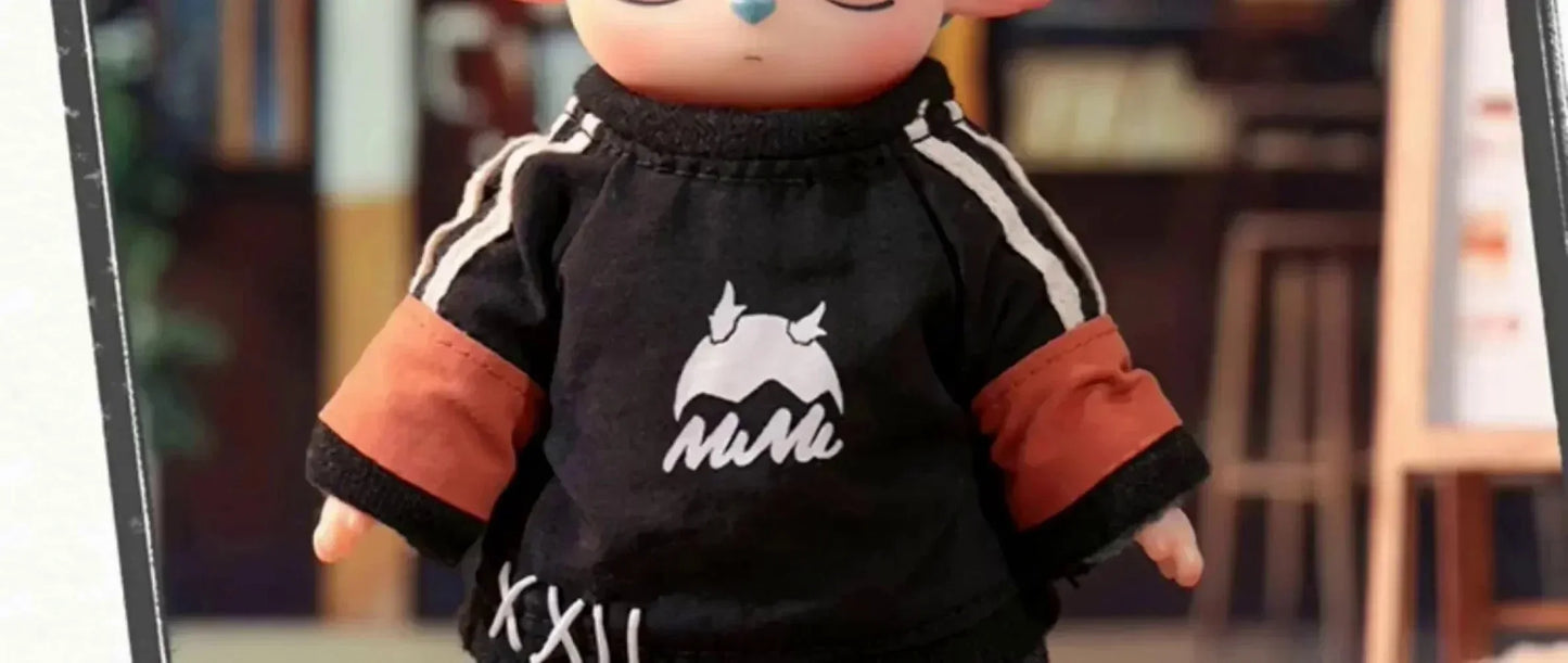 Mimi Citywalk Series Collectible Figure