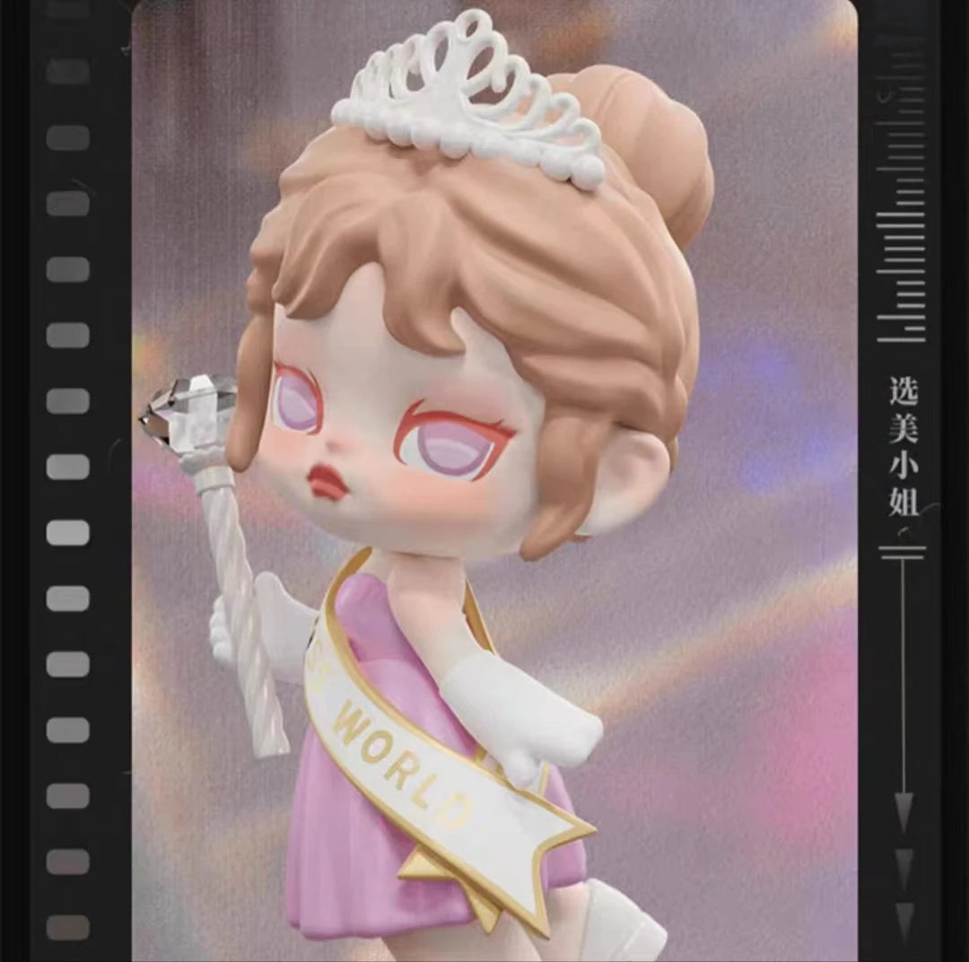 nan blind box vinyl figure, sealed mystery packaging, product photo for collectors in NZ