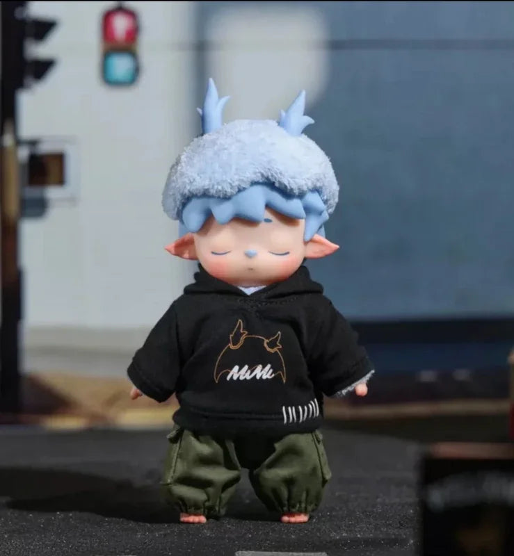 Mimi Citywalk Series Collectible Figure