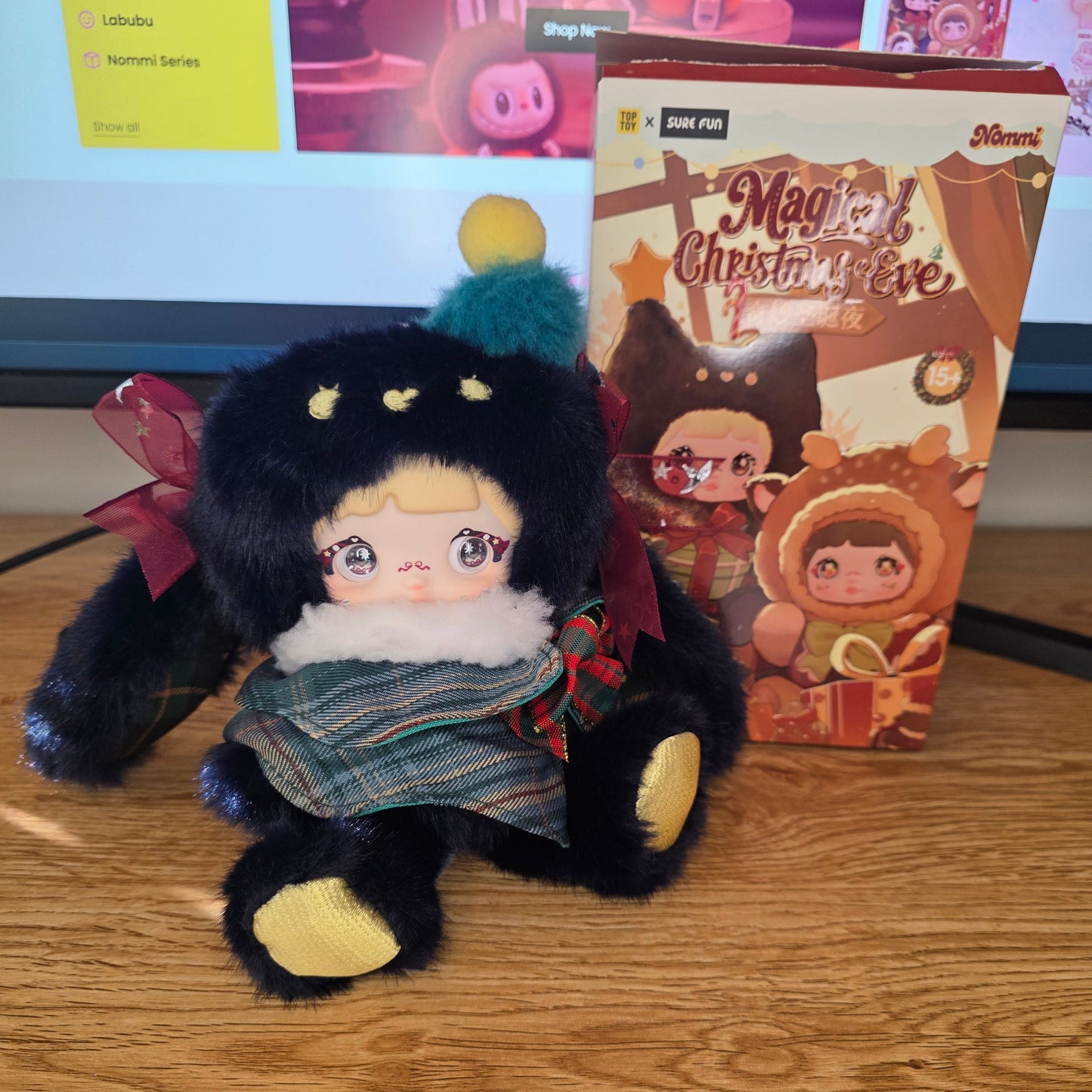 Confirmed Nommi Magical Christmas Eve Series - Christmas Tree (Open)