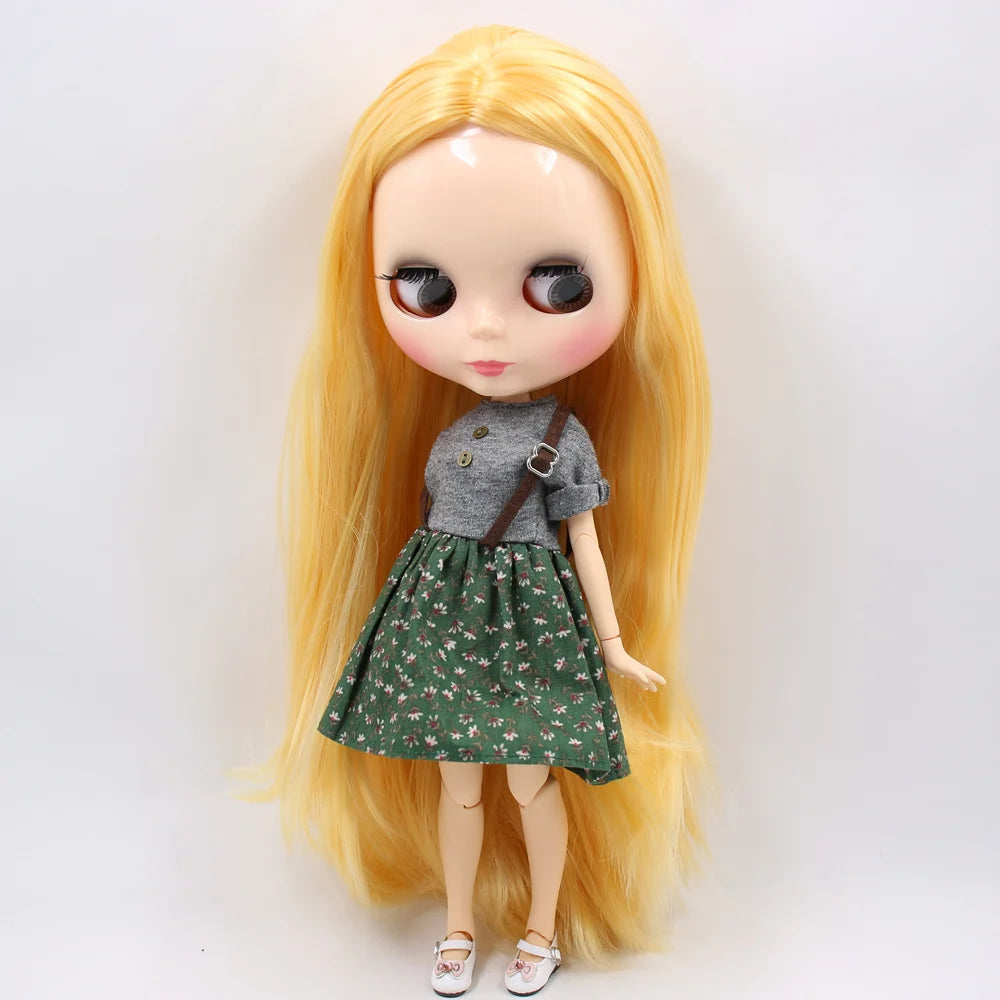 ICY DBS Blyth Doll Series No.BL0658 Blonde hair with Natural skin styled product view