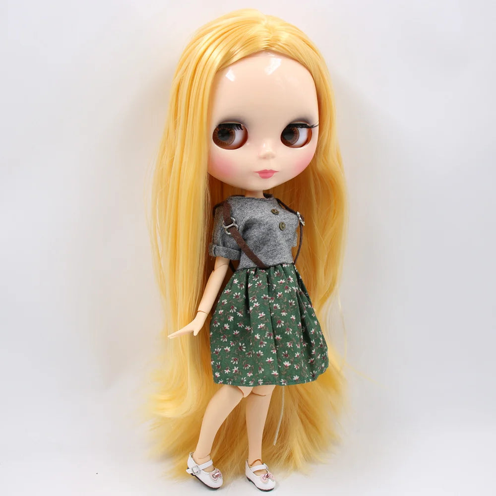 ICY DBS Blyth Doll Series No.BL0658 Blonde hair with Natural skin packaging view