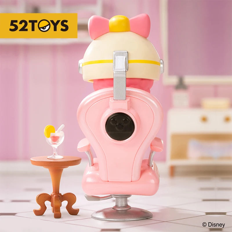 52TOYS Mickey and Friends Modern Lady Figure