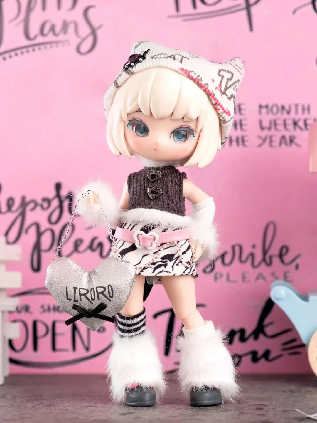 nan blind box vinyl figure, sealed mystery packaging, product photo for collectors in NZ