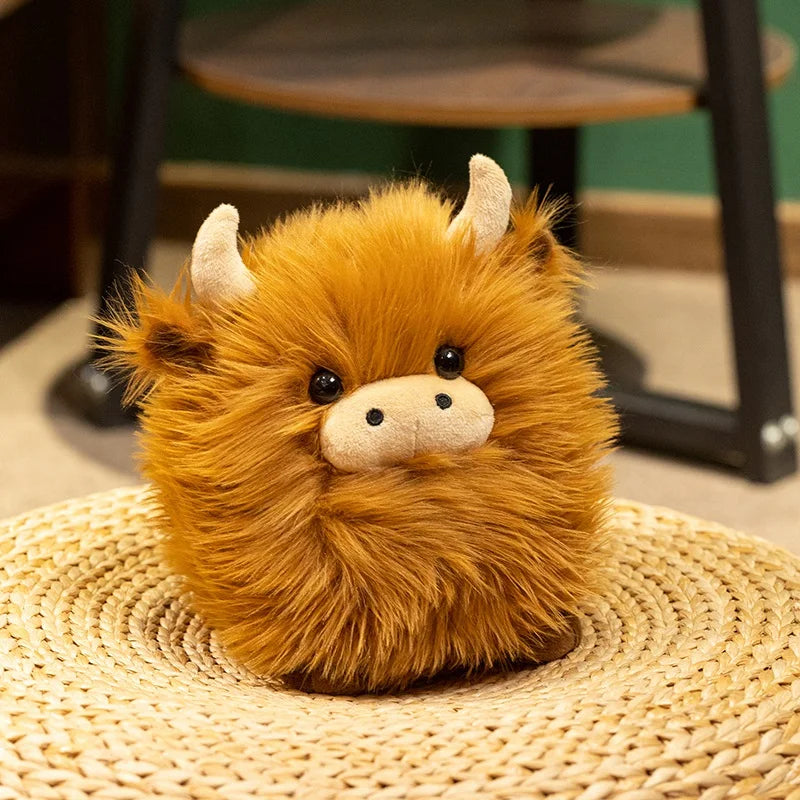 Highland Cow Plush packaging view
