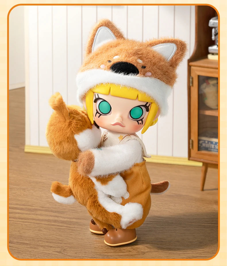 POP MART MOLLY Hugging 1/8 Action Figure