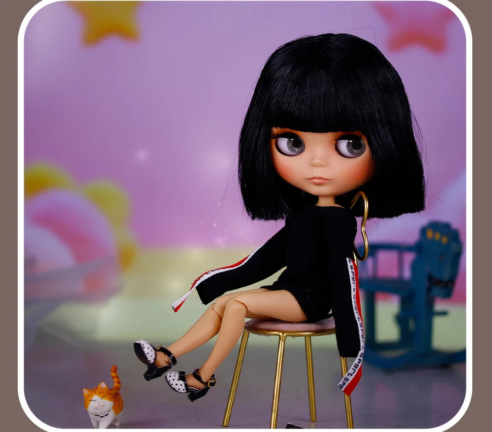 ICY DBS Blyth Doll Tan Skin Matte Face Jointed Body