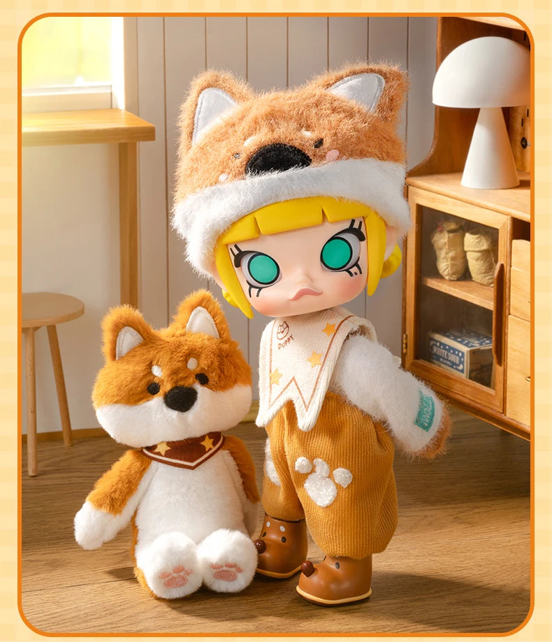 POP MART MOLLY Hugging 1/8 Action Figure