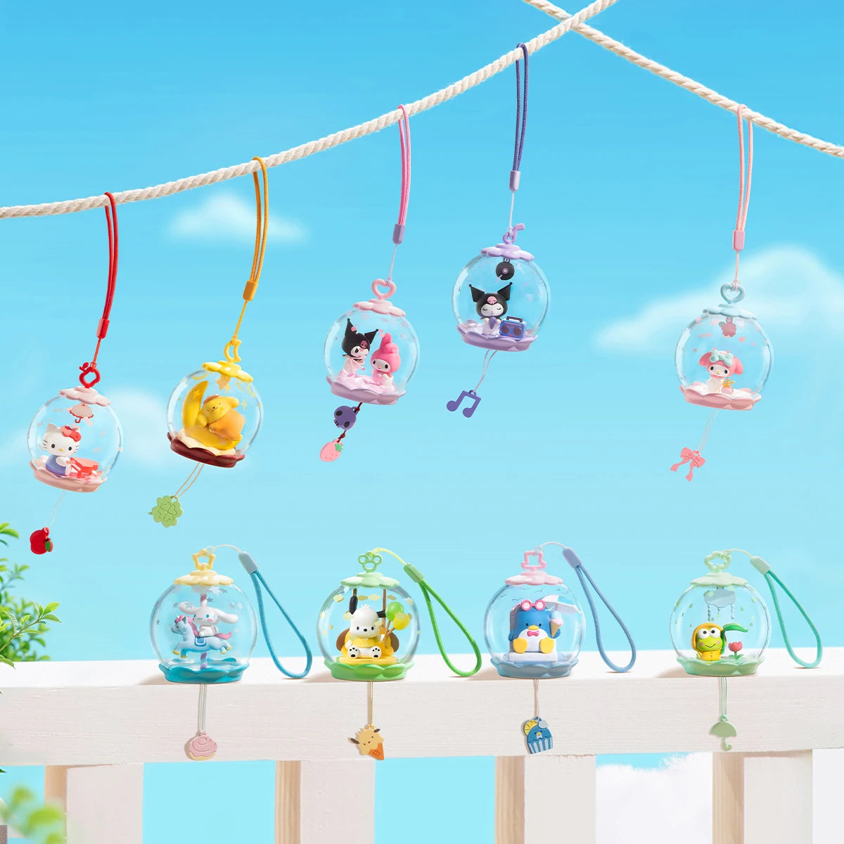 POP MART Hello Kitty Bubble House Series side view